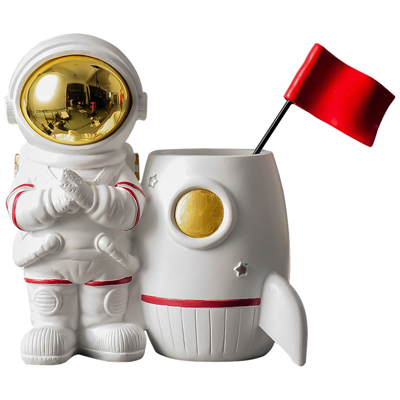 Astronaut Pen Holder