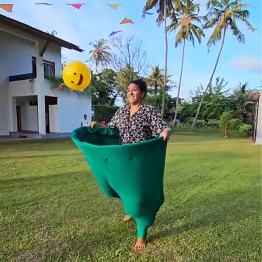 🌞Granny Pants Yard Game