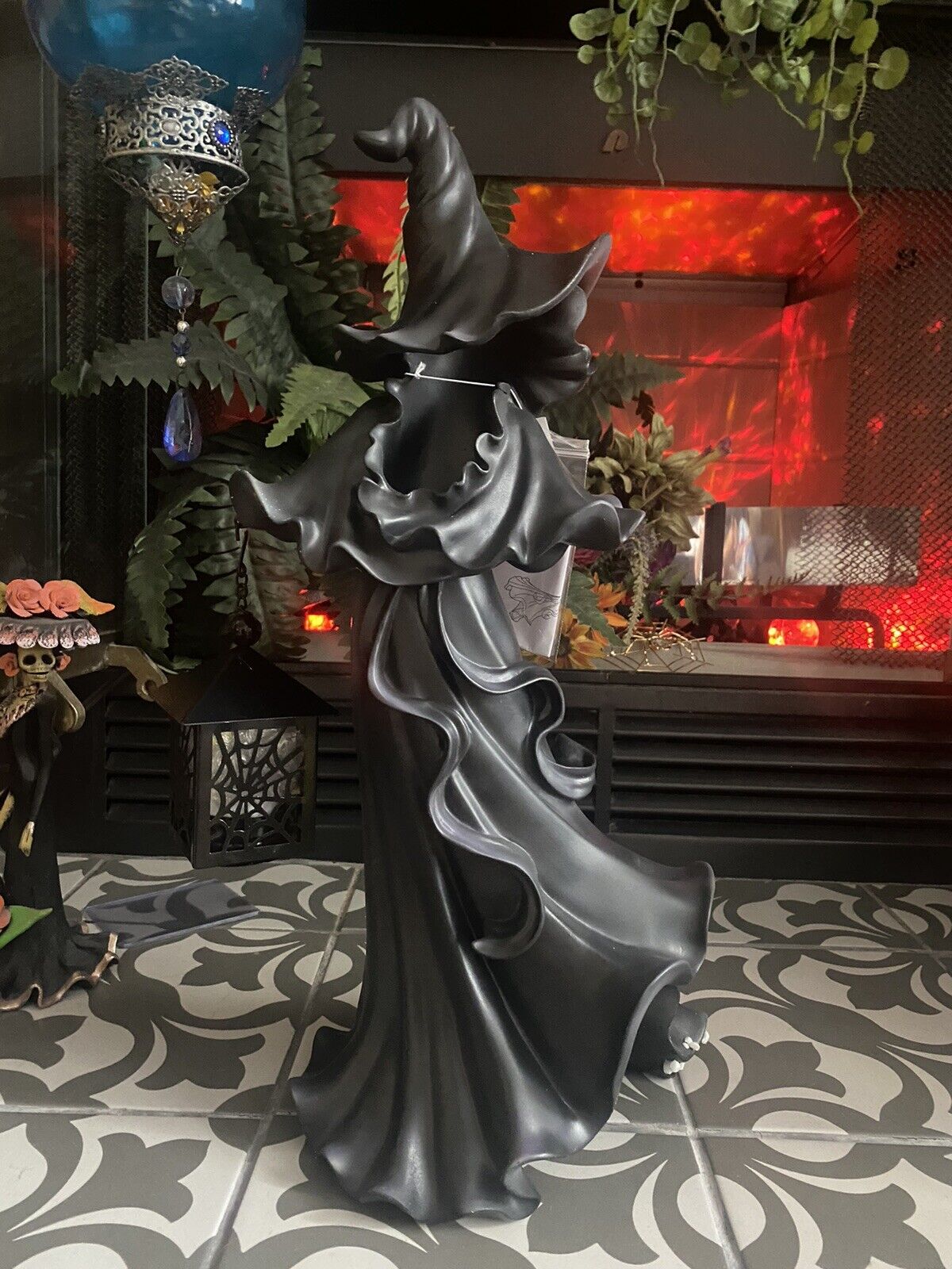 🎃Early Halloween Sale-Black Witch With Lantern