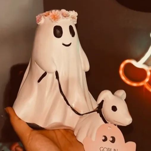 👻Halloween Ghost Walking Dog Statue