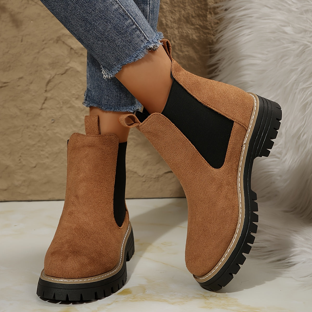 Women's fashion plain ankle boots with a thick sole