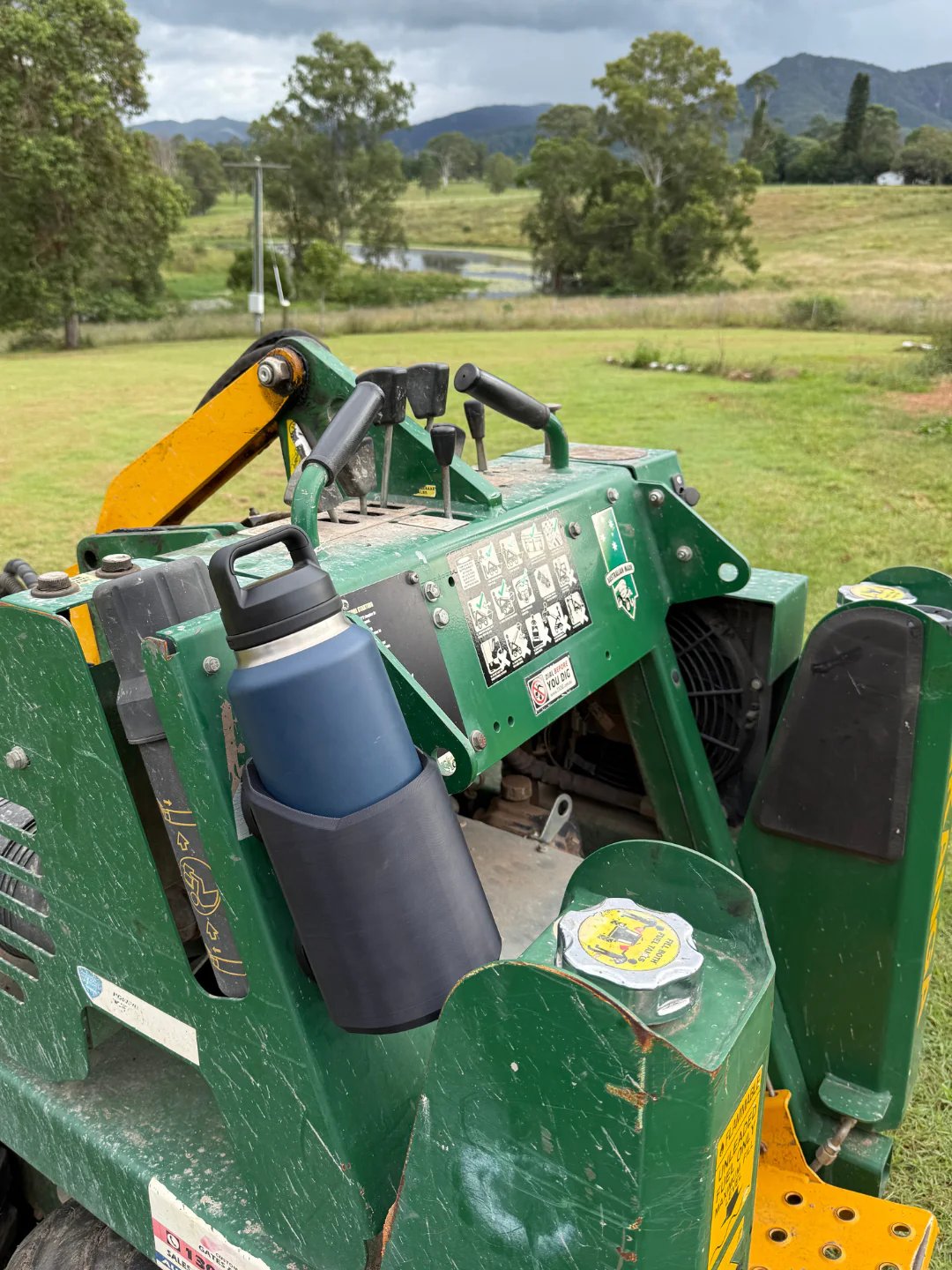 🔥Last Day: 🥇Magnetic Bottle Mounts for 46, 50, 64 oz